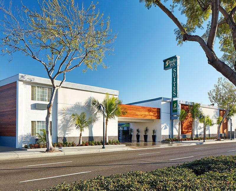 Studio Inn & Suites At Promenade Downey Exterior photo